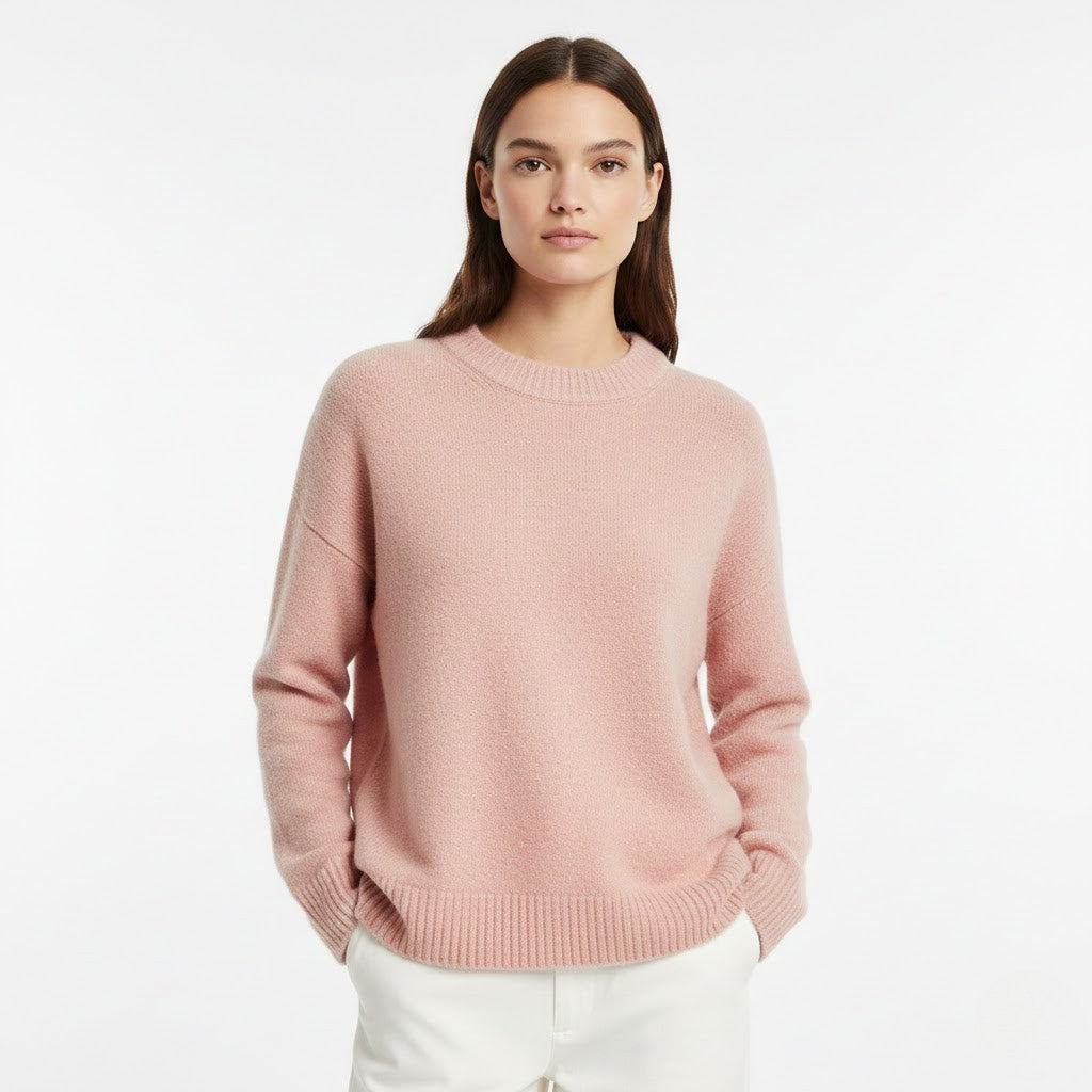 SWEATERS & CARDIGANS