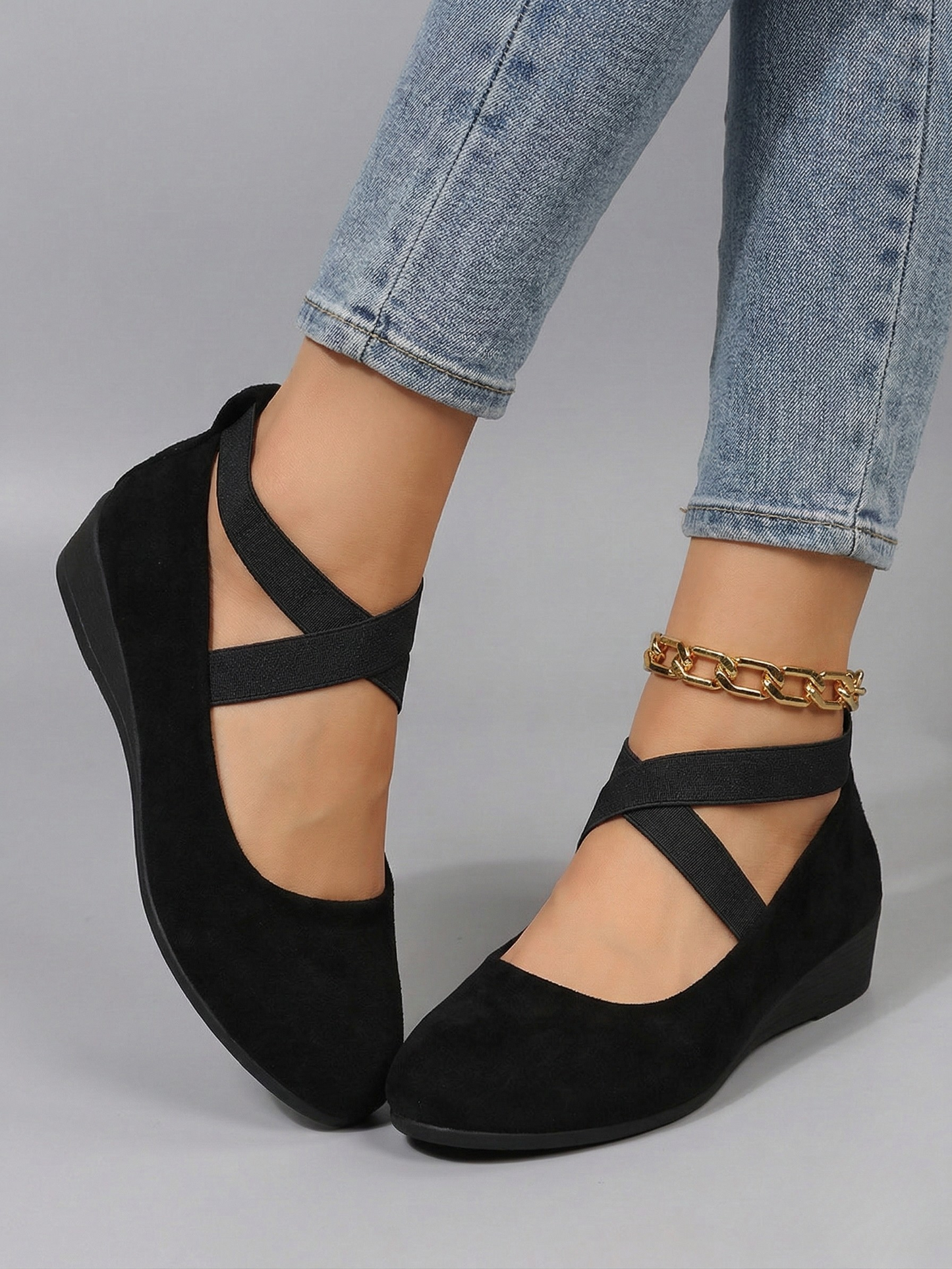 Avora - Closed Wedge Comfort Shoes