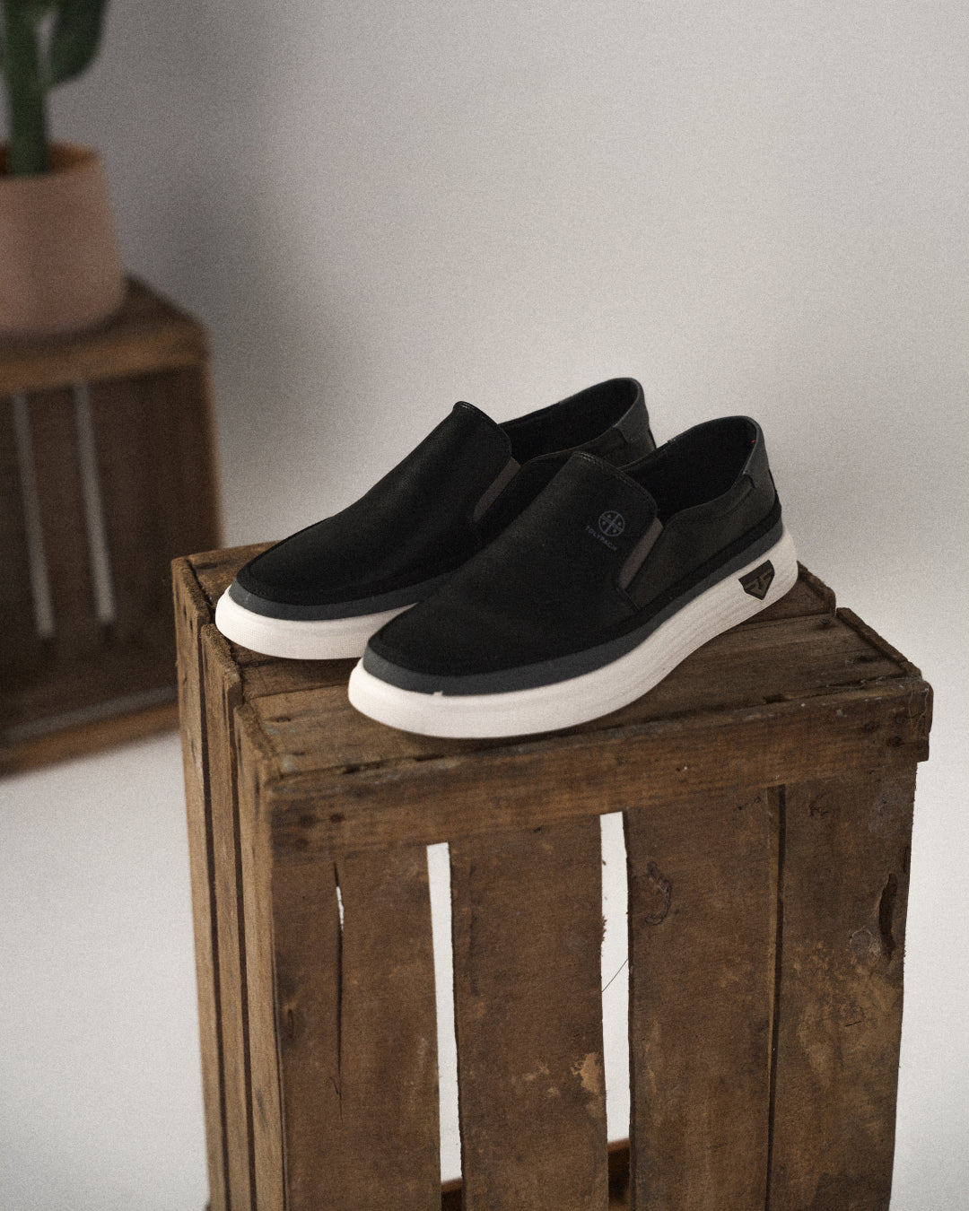 CALEB - MODERN MEN’S SLIP-ON SHOES