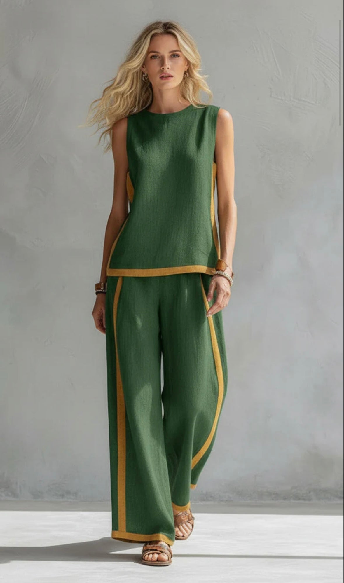 Leila - Elegante y casual conjunto de chaleco y pantalones de algodón y lino gris con ribetes en dos tonos.