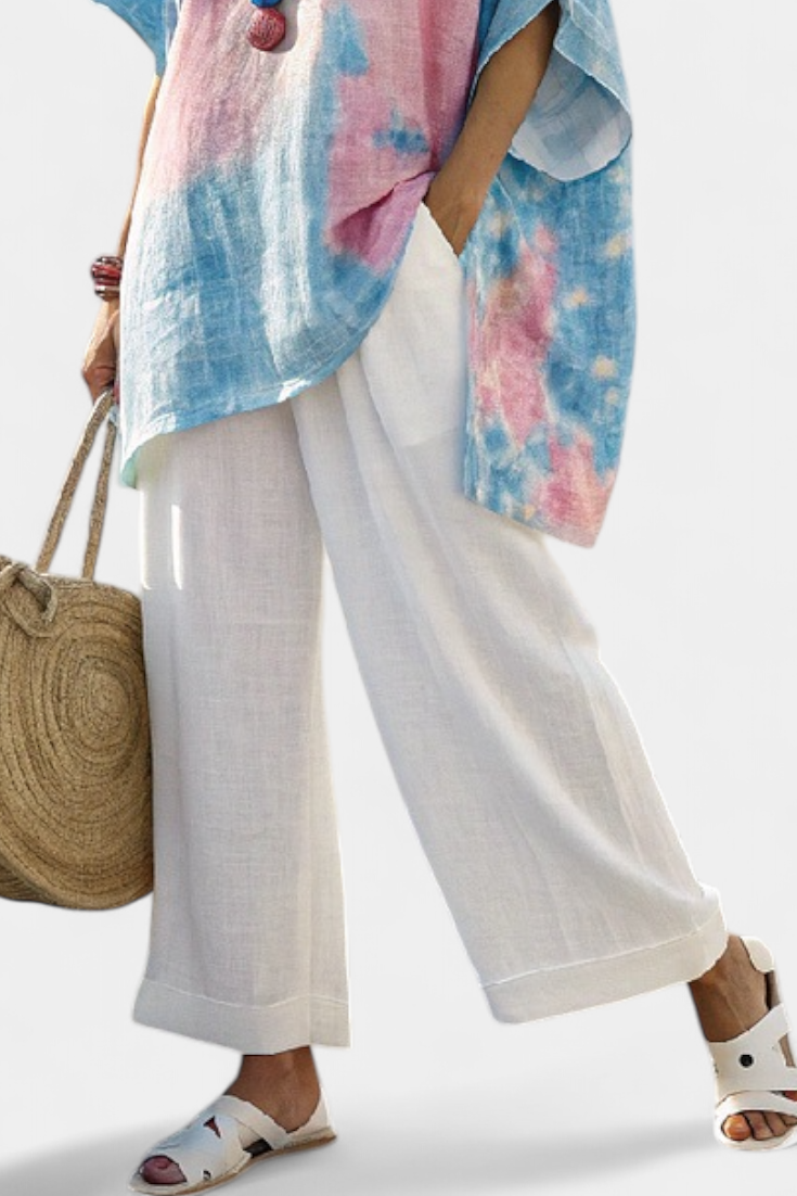 Rose – Comfortable Basic Linen Top and Striped Bamboo Trousers