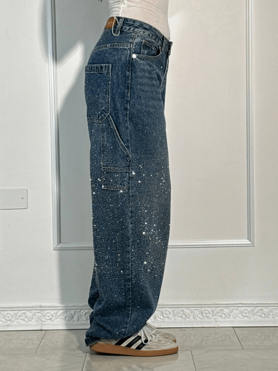Julia | Trendy Balloon Carpenter Jeans with Subtle Sparkle